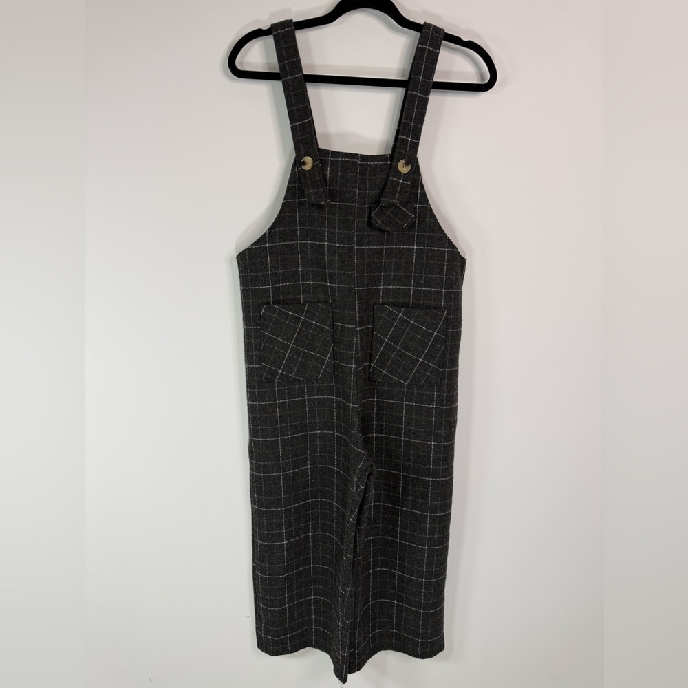 Women's Overall Cropped Jumpsuit - Medium